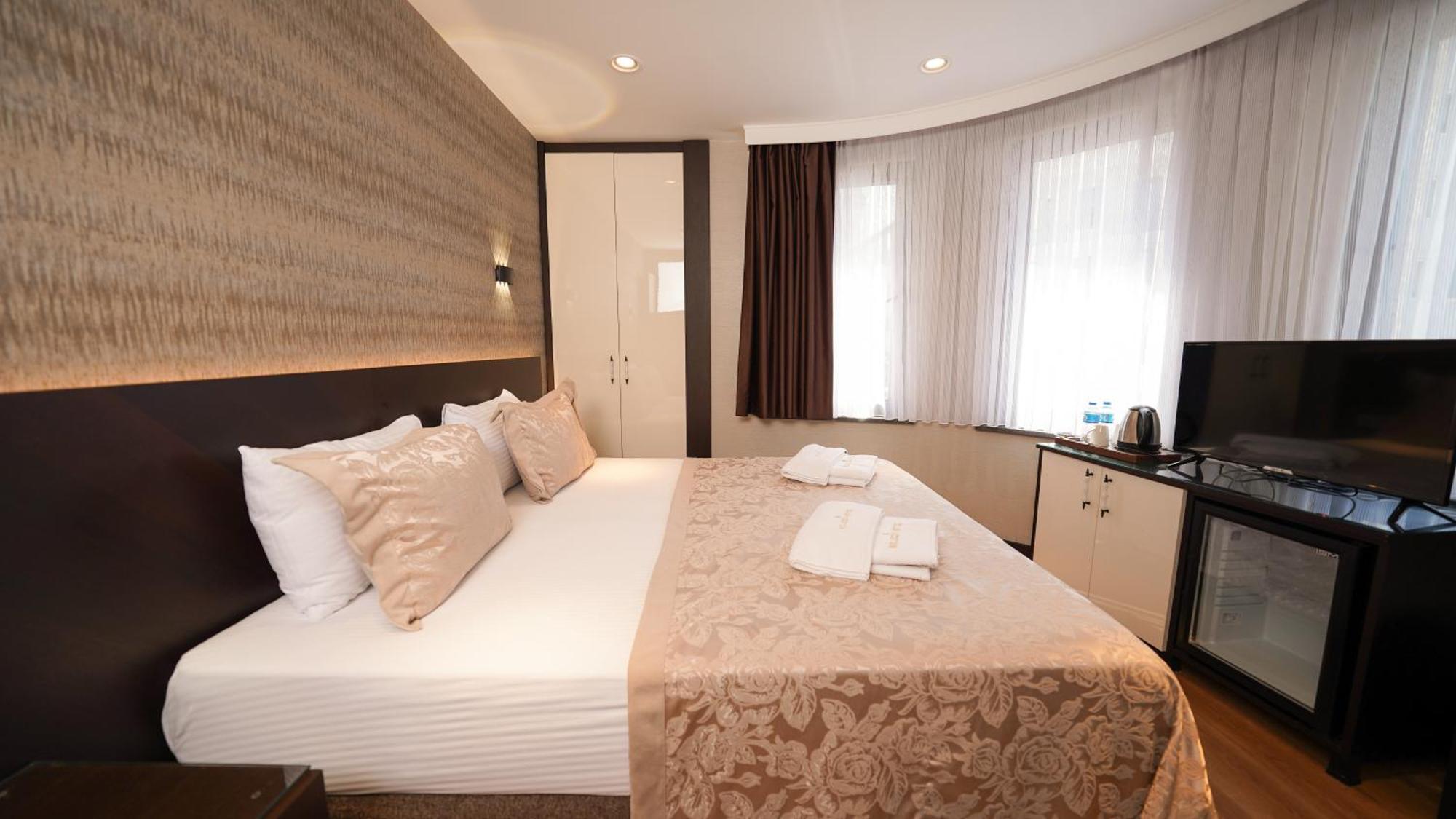 Bellezza Hotel Istanbul Exterior photo